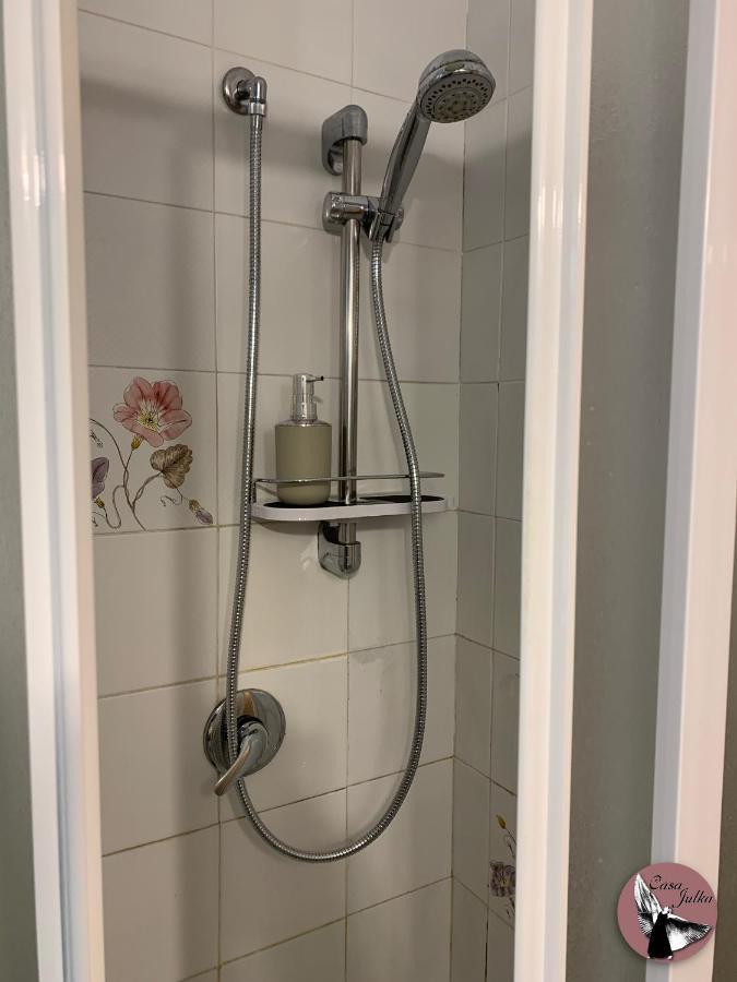 Appartamento Casa Julka Livorno Esterno foto